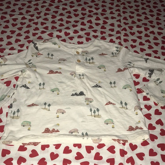 4/$10🌻🌻Long sleeve Oeko-Tex camping top (5T) - Picture 1 of 5